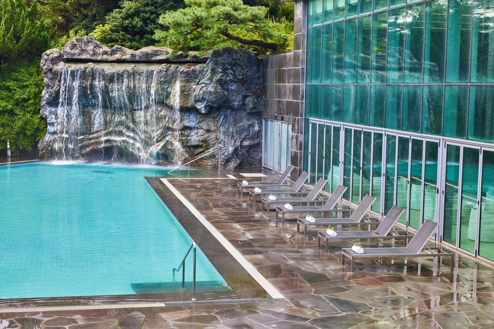 We Hotel Jeju Seogwipo Extérieur photo